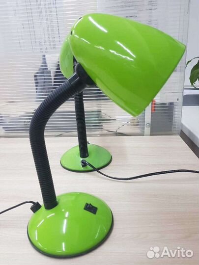 Лампа настольная