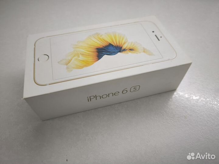 iPhone 6S, 64 ГБ