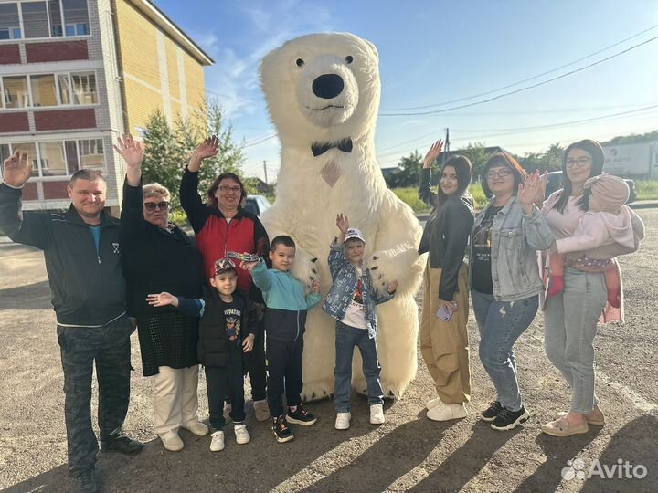 Белый мишка поздравление