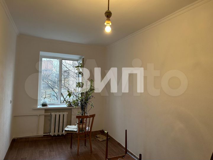 3-к. квартира, 55 м², 2/5 эт.