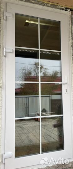 Дверь пластиковая пвх