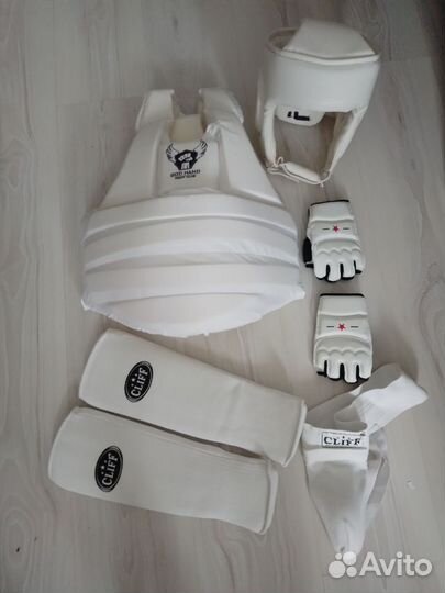 Комплекты защиты каратэ