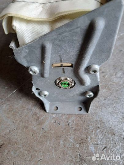 Подушка торпеды Mercedes w220