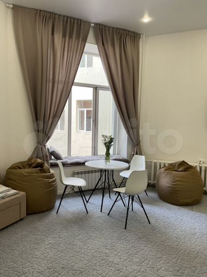 Комната 30 м² в 5-к., 4/5 эт.