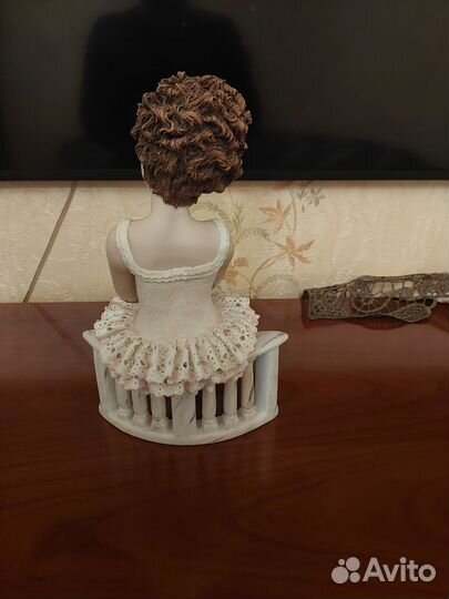 Статуэтка балерина фарфор