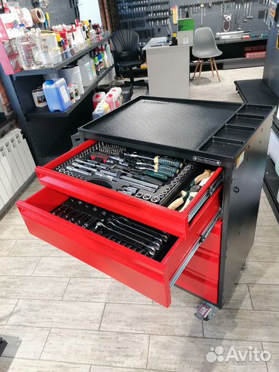 Тележка инструментов 218 предметов RockForce