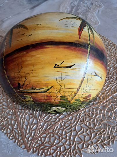 Картина на какосе