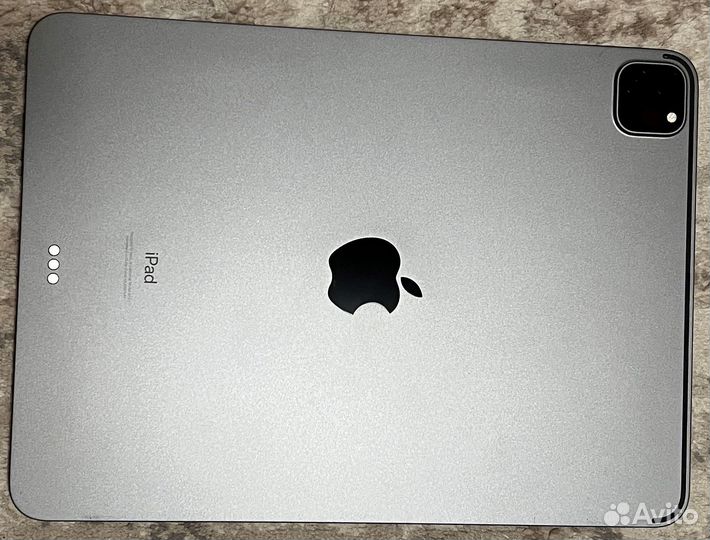 Планшет Apple iPad Pro 11