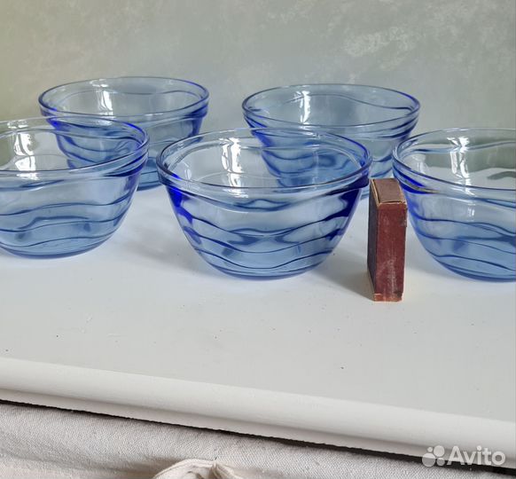 Миска, розетка цветное стекло. Чехия. Набор