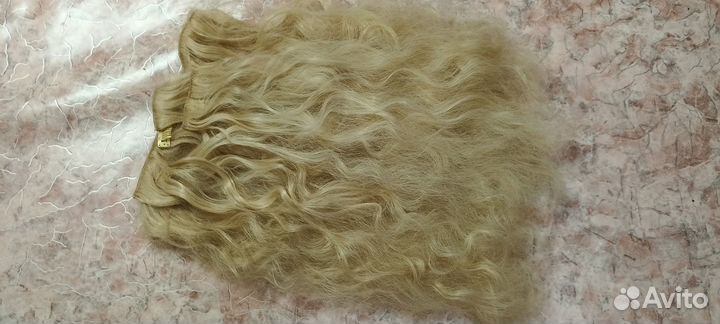 Волосы на заколках искусственные