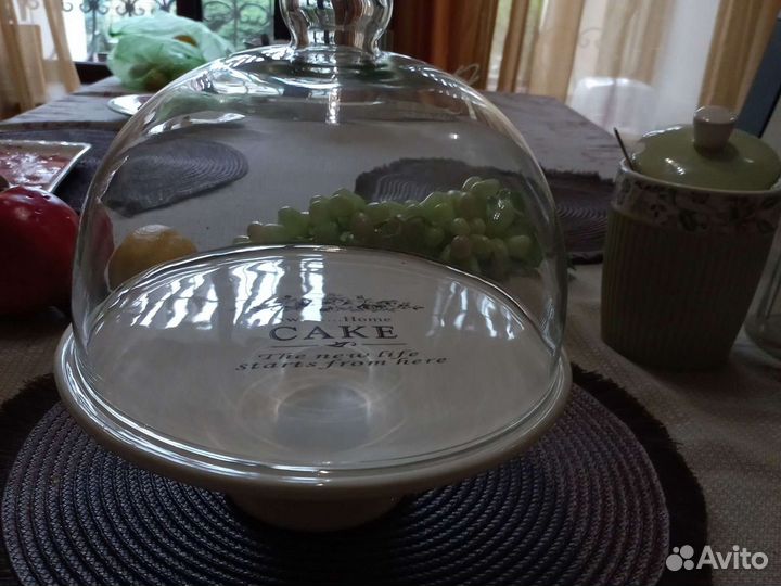 Блюдо с крышкой