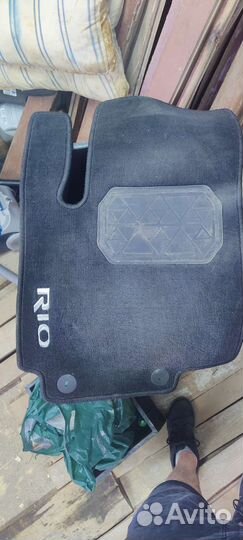 Ковер салона kia rio