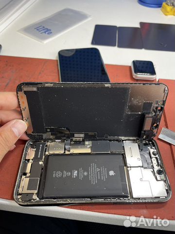 Замена аккумулятора на iPhone