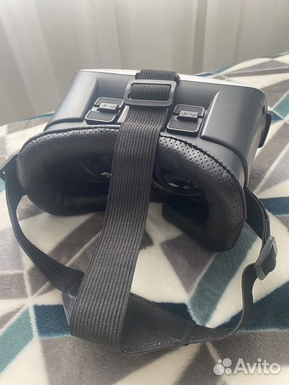 VR очки \ Очки виртуальной реальности