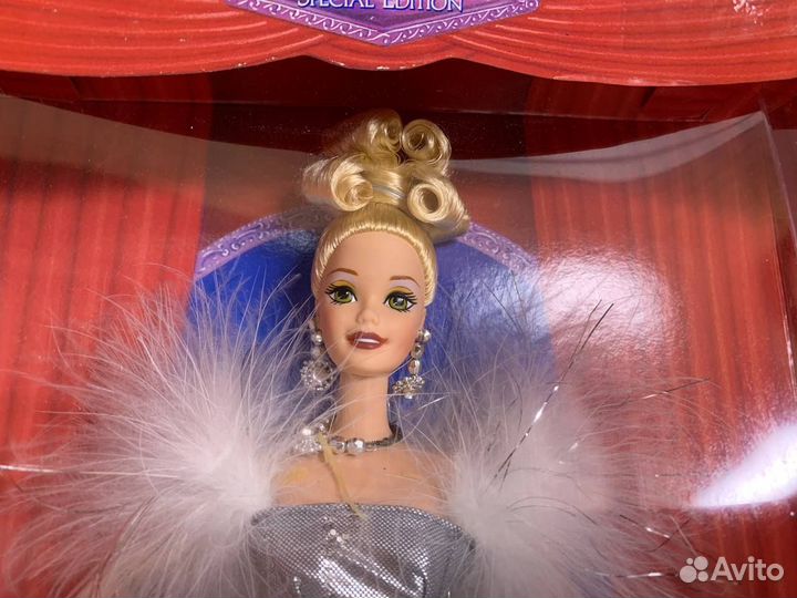 Silver Royale Barbie, 1996