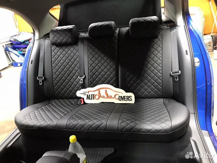 Чехлы на Шкода Рапид из Экокожи Ромб Автопилот