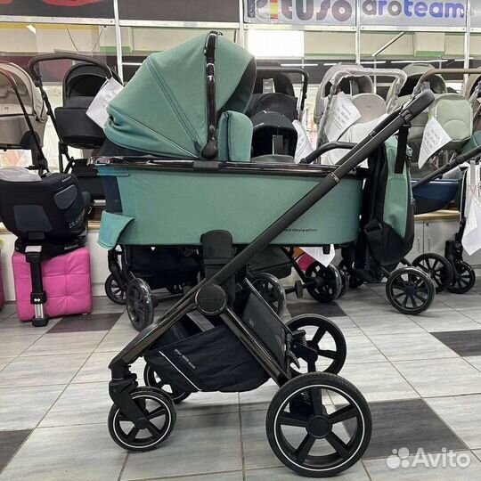 Коляски Carrello Ultimo шасси Black Chrome