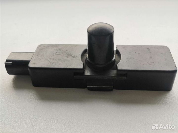 Датчик освещенности Mercedes-Benz A2208300272