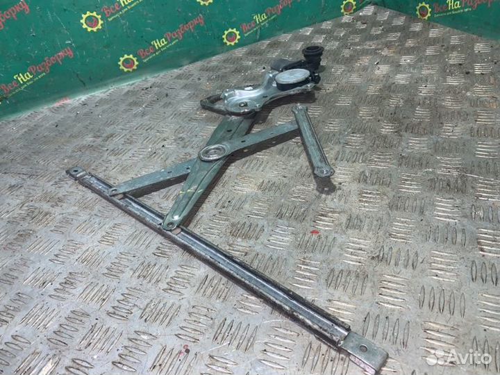 Стеклоподьемник передний левый Toyota Camry 40