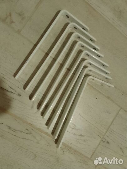 Два карниза длиной по 3м