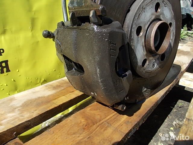 Суппорт передний левый Volkswagen Polo