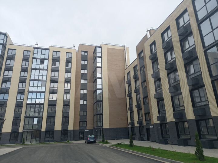 3-к. квартира, 79 м², 4/10 эт.