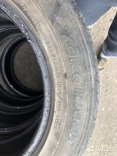 Yokohama Parada Spec-X 235/60 R18