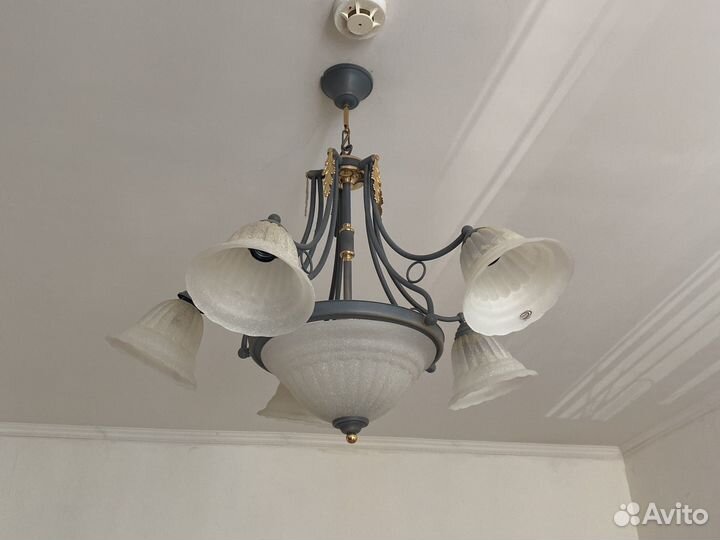 Люстра потолочная подвесная бу