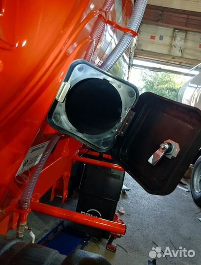 Пенал под сливной рукав