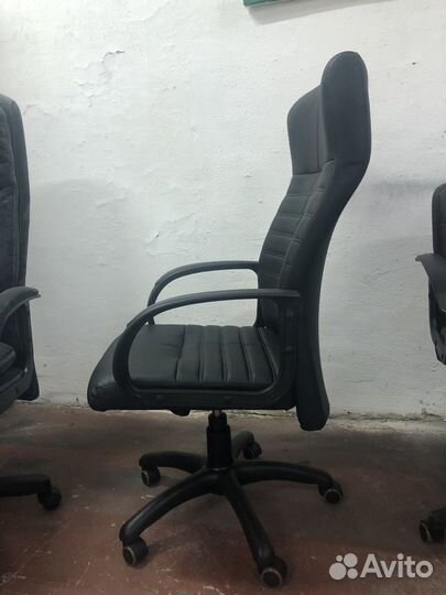 Кресло офисное Гектор напрямую с фабрики