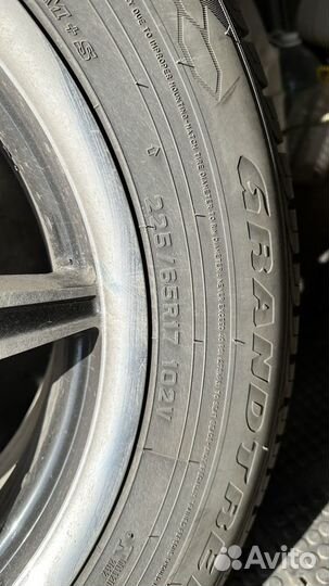 Dunlop Grandtrek ST30 225/65 R17