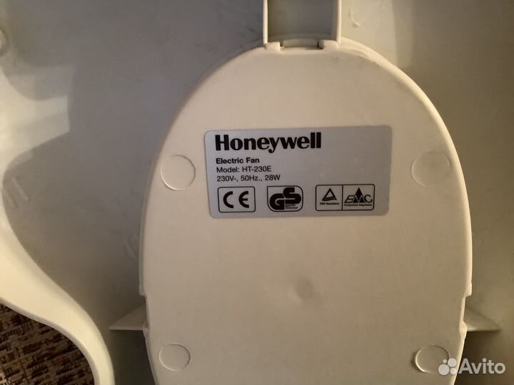 Вентилятор Honeywell настольный