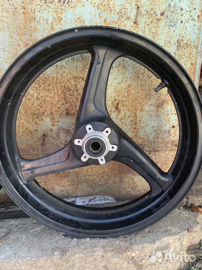 Колесо для мотоцикла