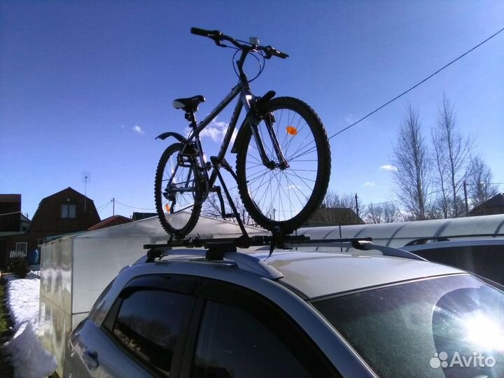 Крепления для перевозки велосипедов на крыше