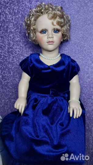 Кукла виниловая