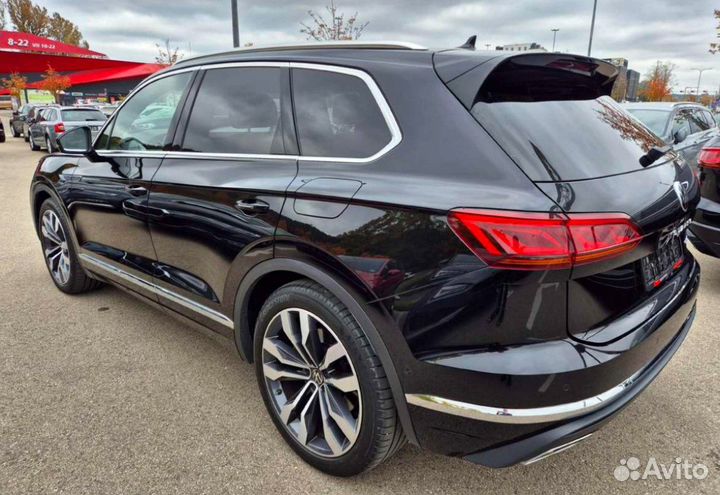 Volkswagen Touareg 3.0 AT, 2021, 93 100 км