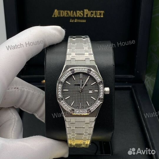Женские часы Audemars Piguet