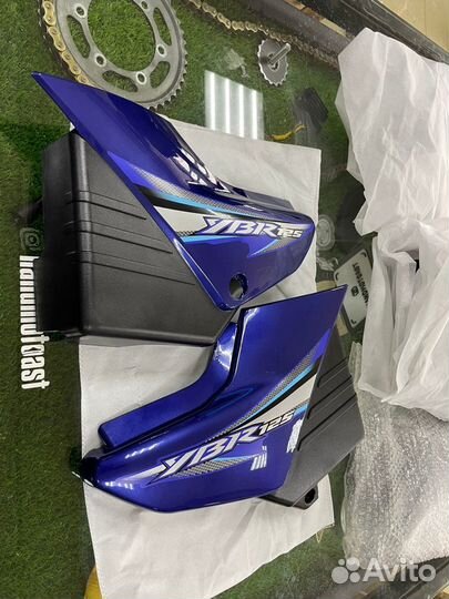 Боковой пластик Yamaha YBR 125 Синий