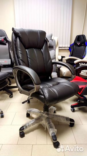 Компьютерное кресло для руководителя Новое