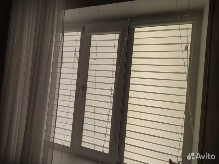 Рулонные шторы / Жалюзи