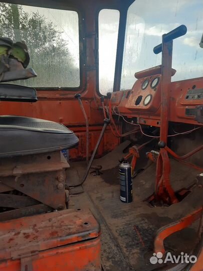 Трактор ВгТЗ ДТ-75, 1993