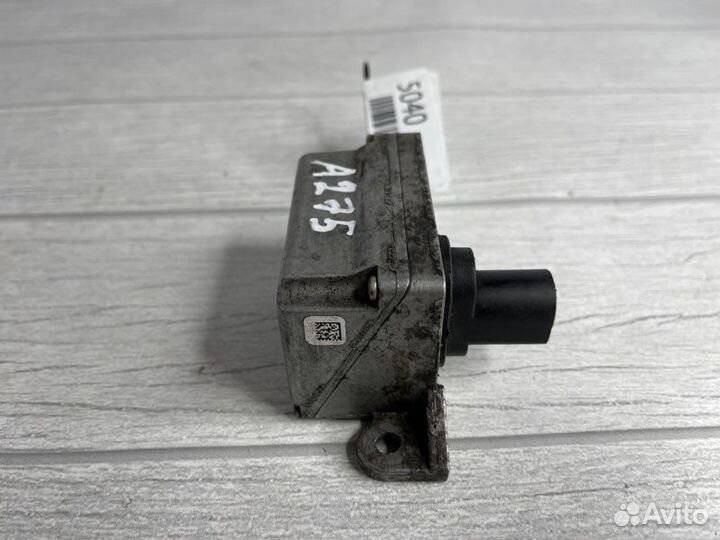 Датчик ускорения Porsche Cayenne