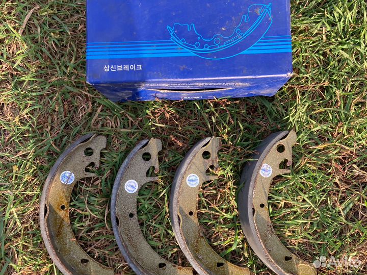 Задние тормозные колодки