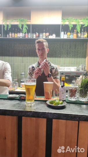 Бармен-Бариста