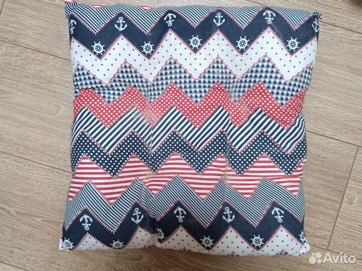 Домик лежанка для кошки бу