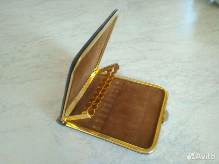 Портсигар кожа