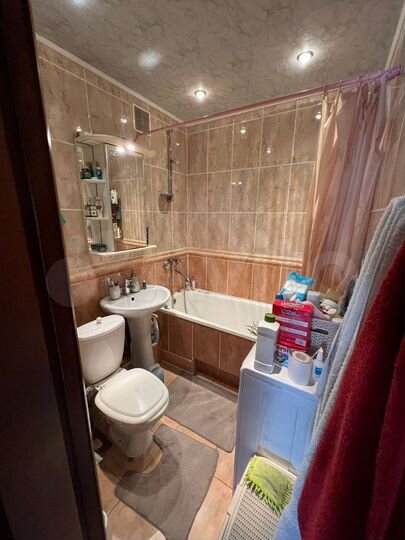 2-к. квартира, 43,7 м², 2/5 эт.