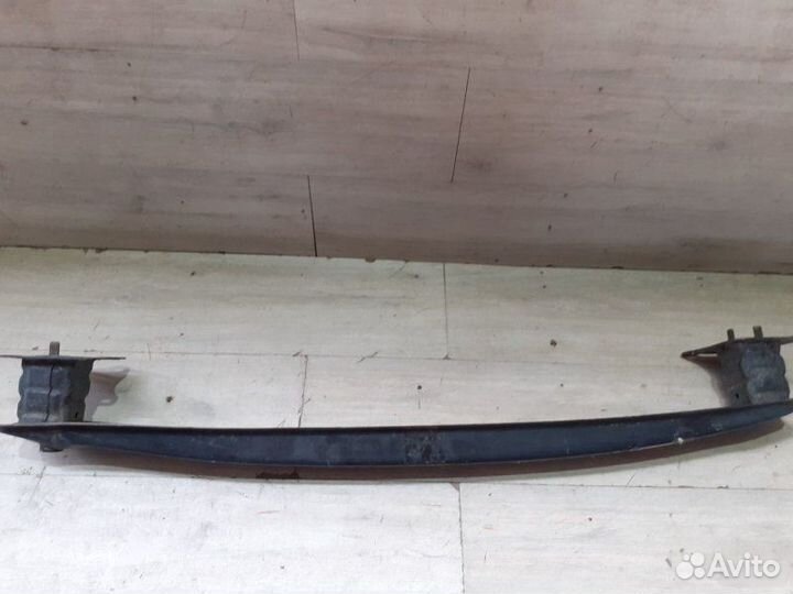 Усилитель заднего бампера Skoda