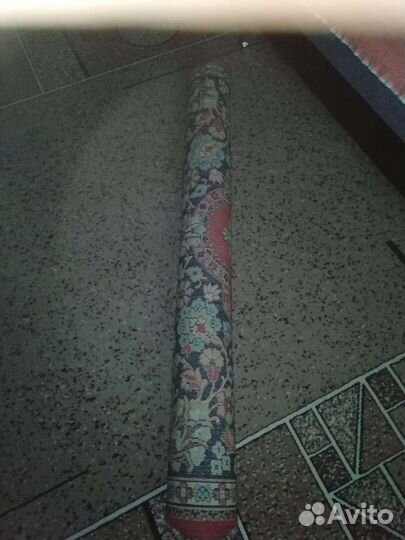 Ковер шерстяной