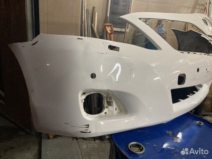 Бампер на toyota camry 40